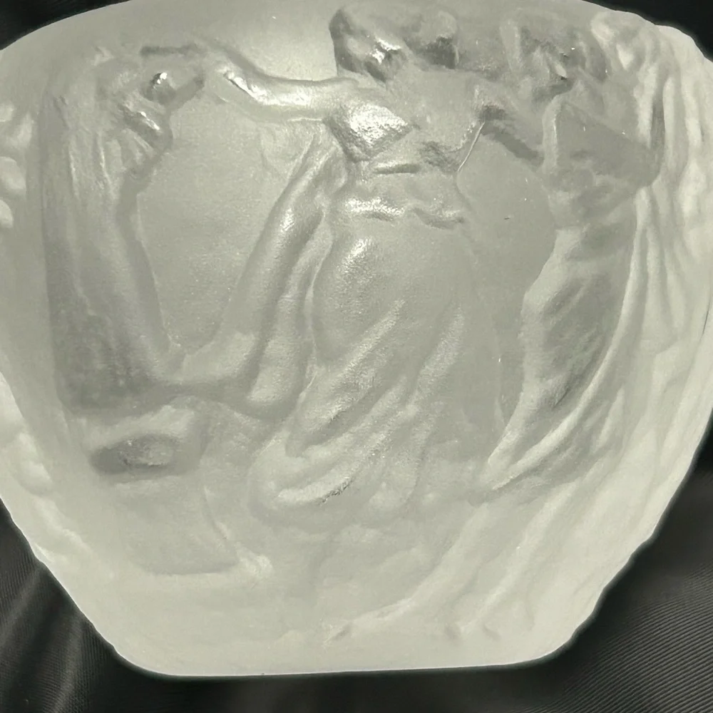 Medici Cristalleria Italy Frosted Art Glass Bowl – Lalique-Inspired Nymph Design